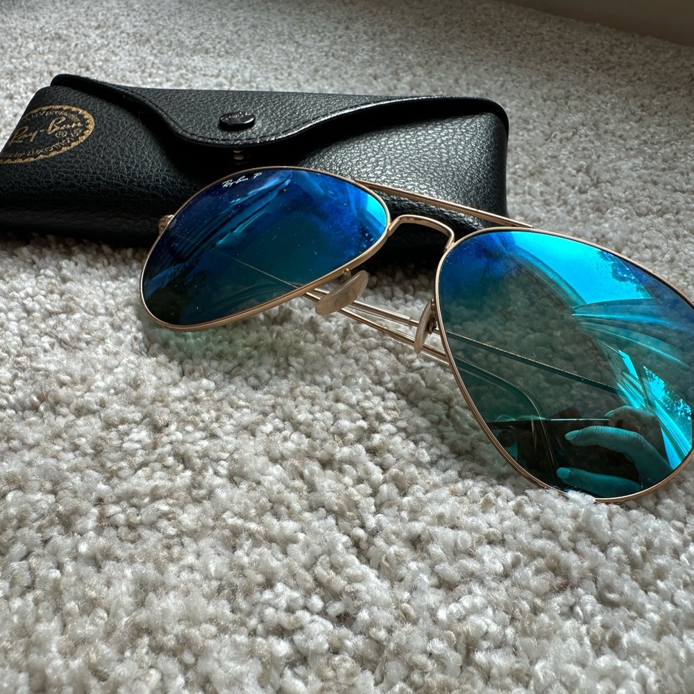 Ray Bans Aviators- Good frame, Blue Lens